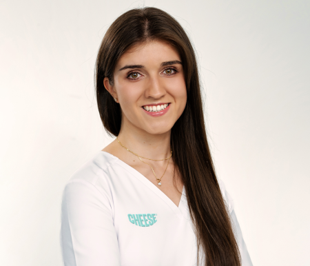 lek dent Julia Skarbek